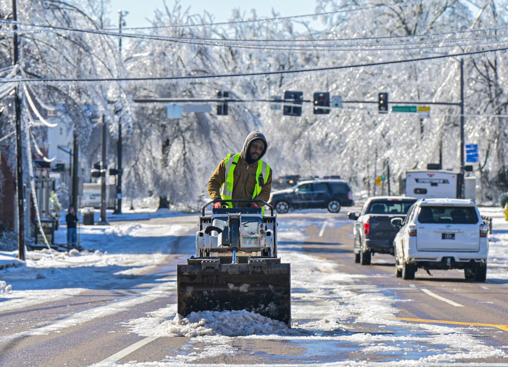 Photo Gallery: Oxford on the Tuesday following Fern’s devastation