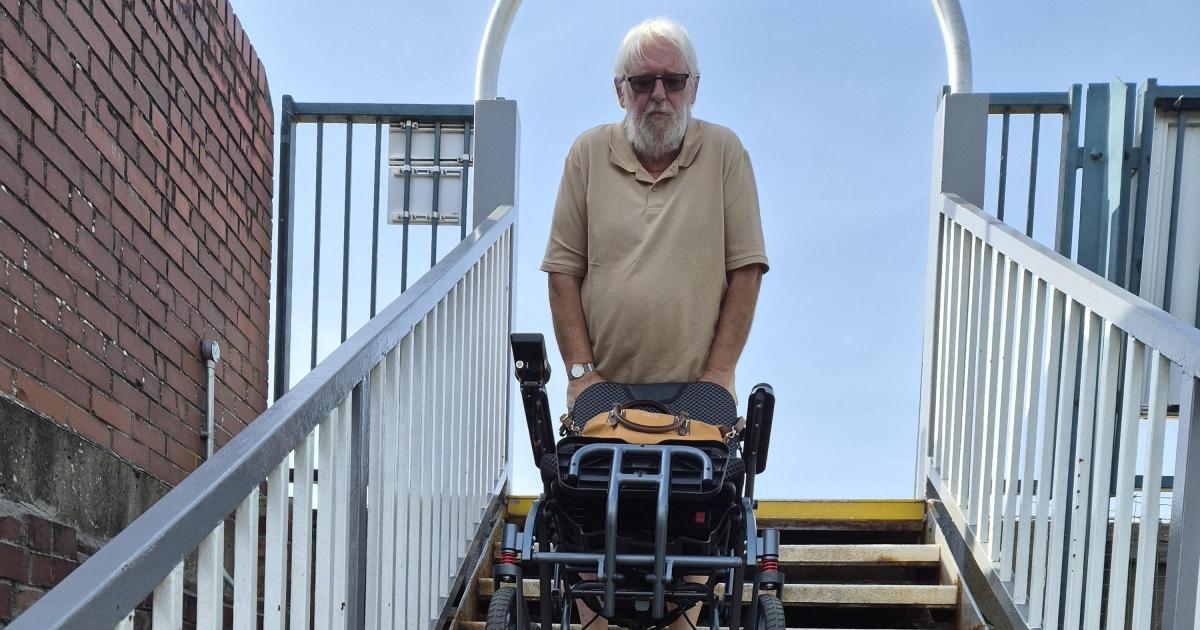 Woman from near Chard left stranded at railway station in 'horrendous' experience