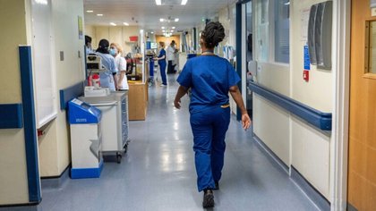 Norovirus hospitalisations surge as winter illnesses ’cause disruption’