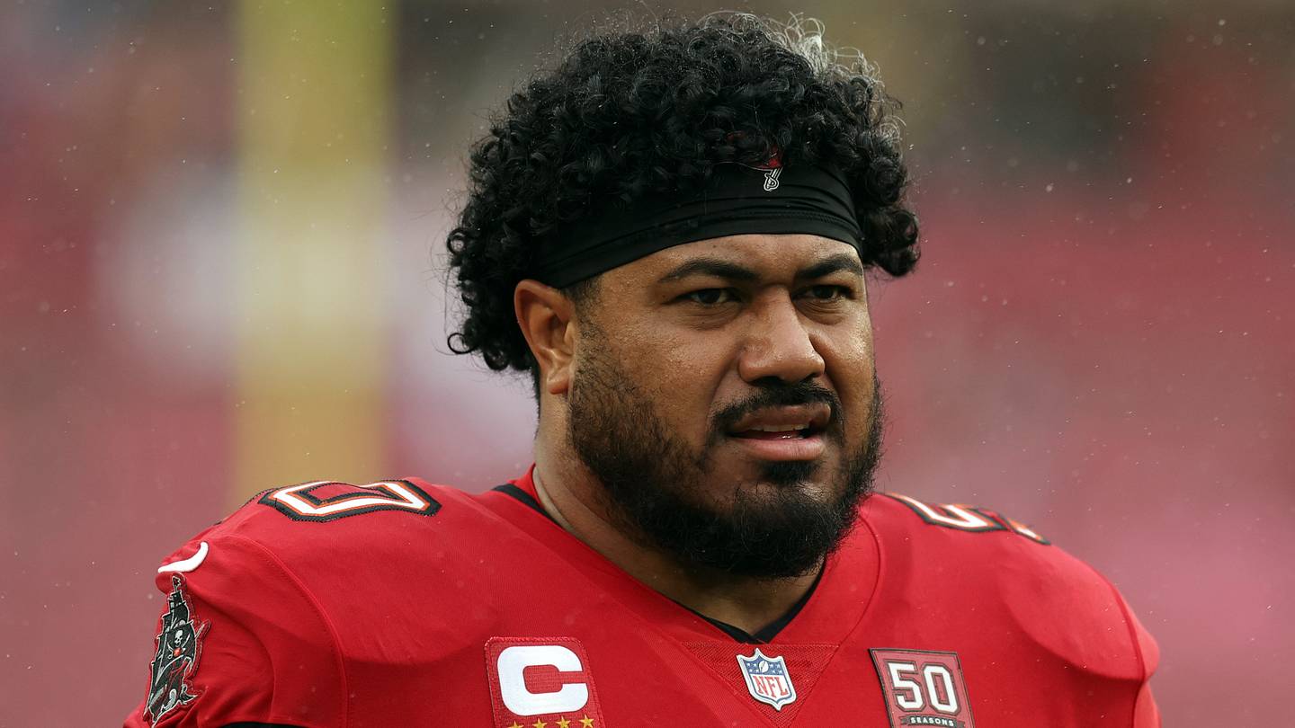 Falcons fans can only crack a smile as Bucs' trade saga takes dramatic turn