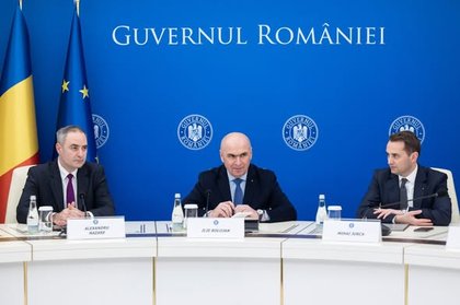Premierul Ilie Blojan a primit astăzi, la Palatul Victoria, o delegație de investitori, reprezentanți ai 13 fonduri de investiții internaționale, coordonată de Bank of America.