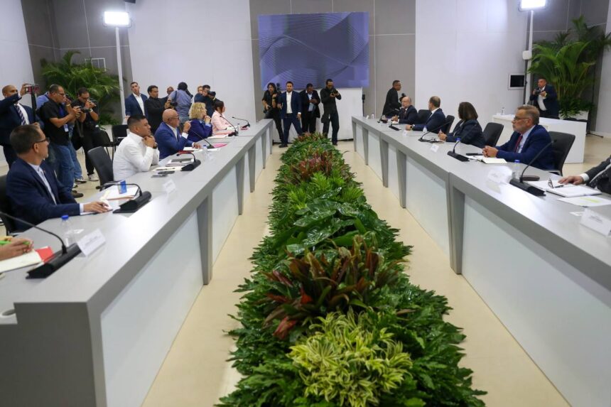 First day of National Dialogue agreed to set methodology and work cycles for the plenary