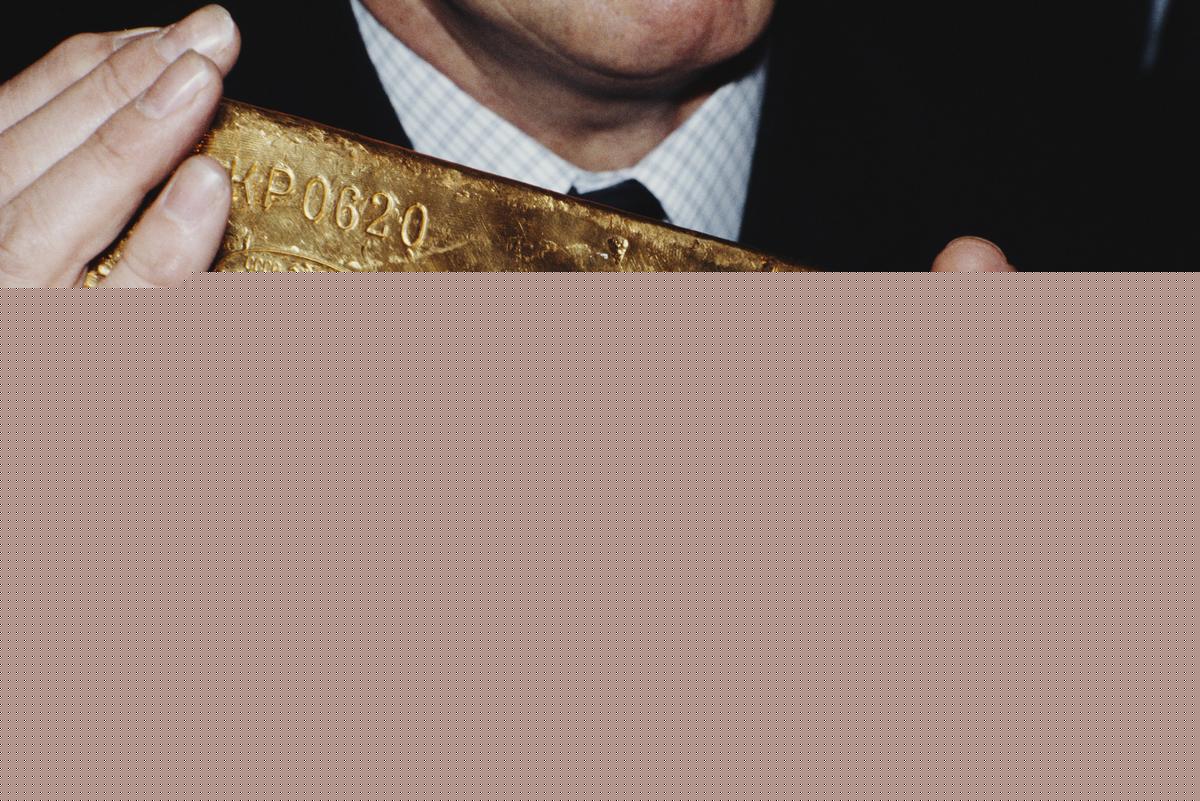 Urgent Warning Issued Over $3 Million New York Gold Scam