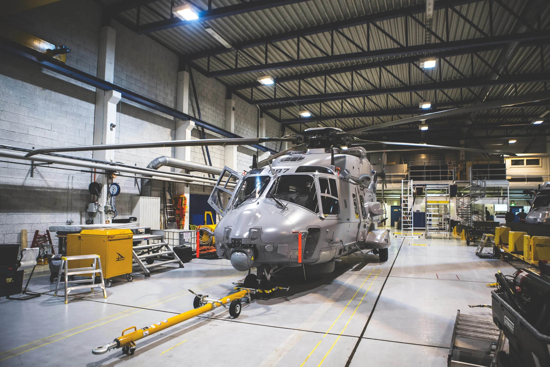 Norway takes NHIndustries to court over failed NH90 helicopters, demands €2.8B