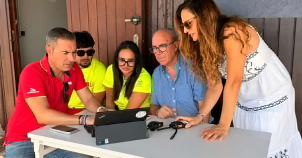 Los Barrios activa una app que informa en tiempo real del estado de la playa de Palmones