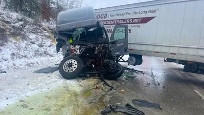 Tractor-trailer hits snow plow in Grayson County, 1 flown for treatment