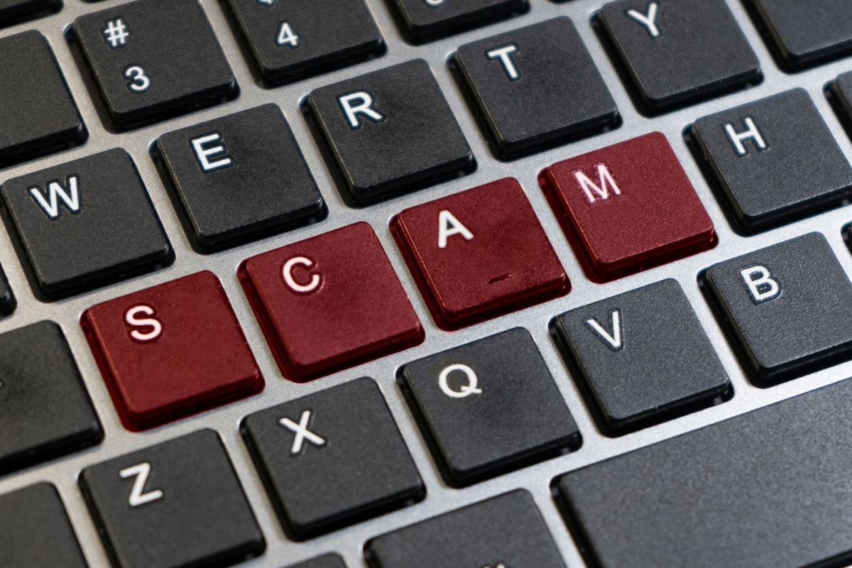 Sioux Falls Man Loses $25,000 To Crafty Popup Scam