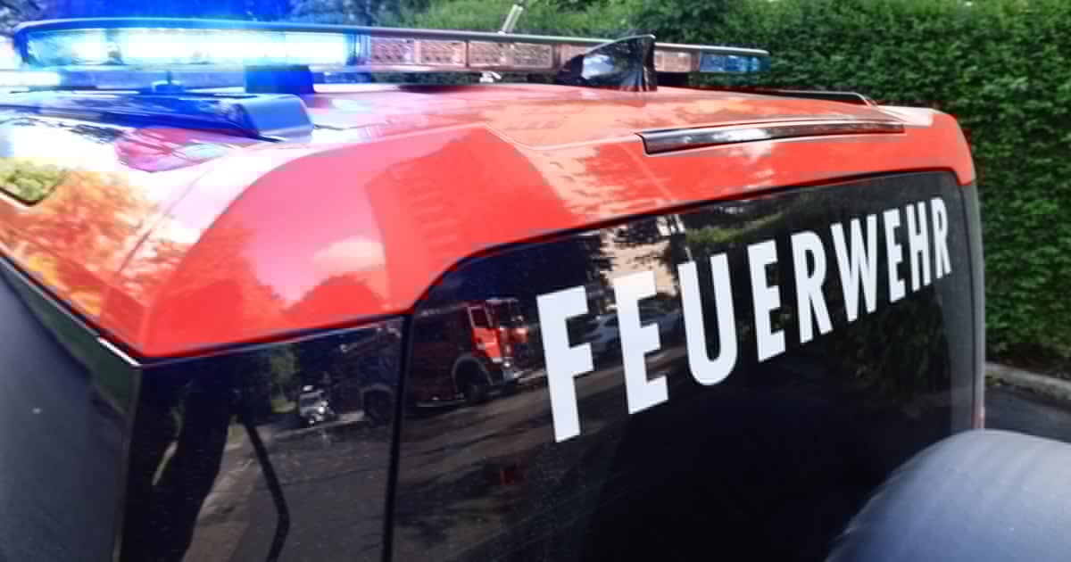 Obduktion angeordnet - Nach Brand in Wohnung: Leiche von Frau entdeckt!