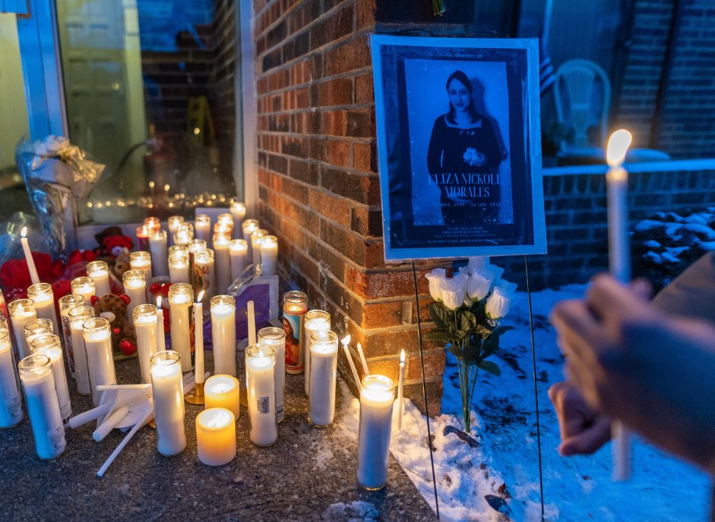 Pregnant Chicago-area mom stabbed 70 times after Facebook Marketplace dispute with teenager