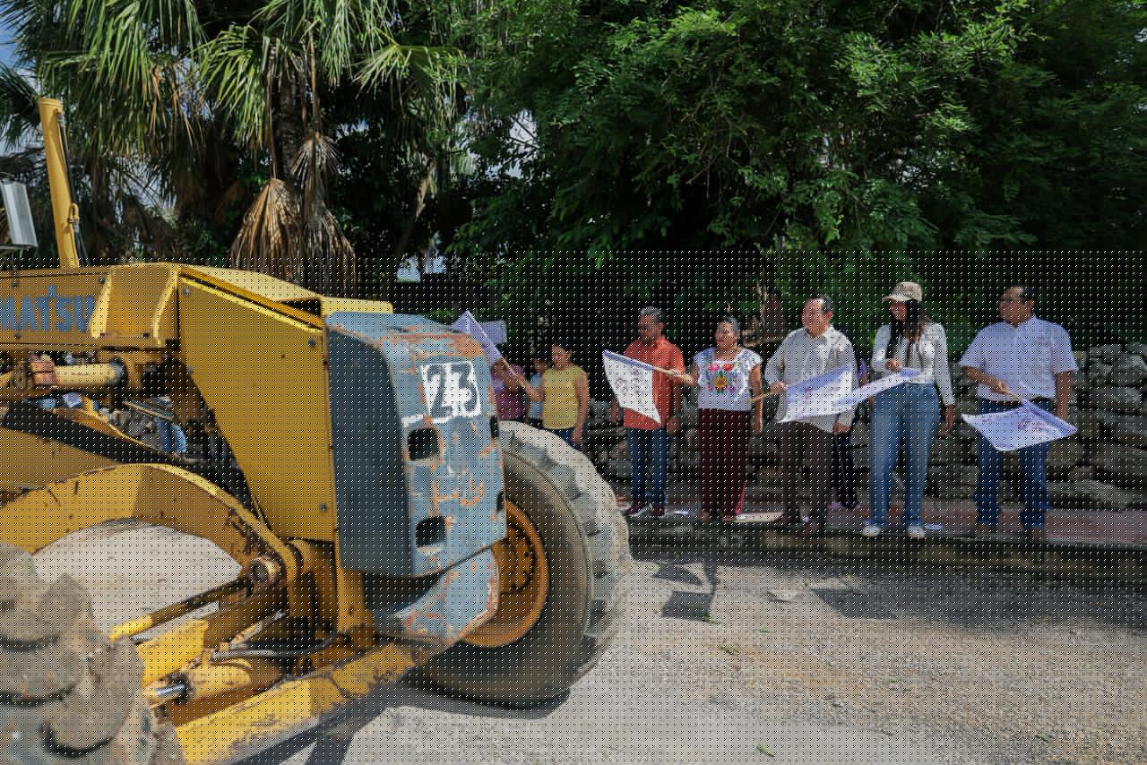 Invierten 5.5 millones en calles de Kopomá