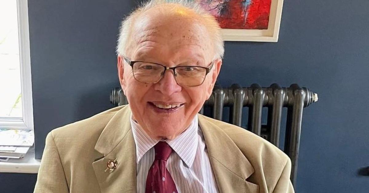 Retired Helston teacher, 92, remembered for his kindness and 'old school respect'