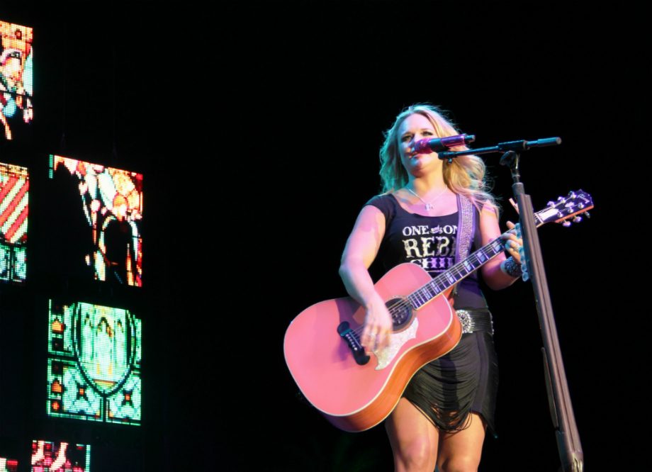 Miranda Lambert Drops New Song “Sunset Marquis”