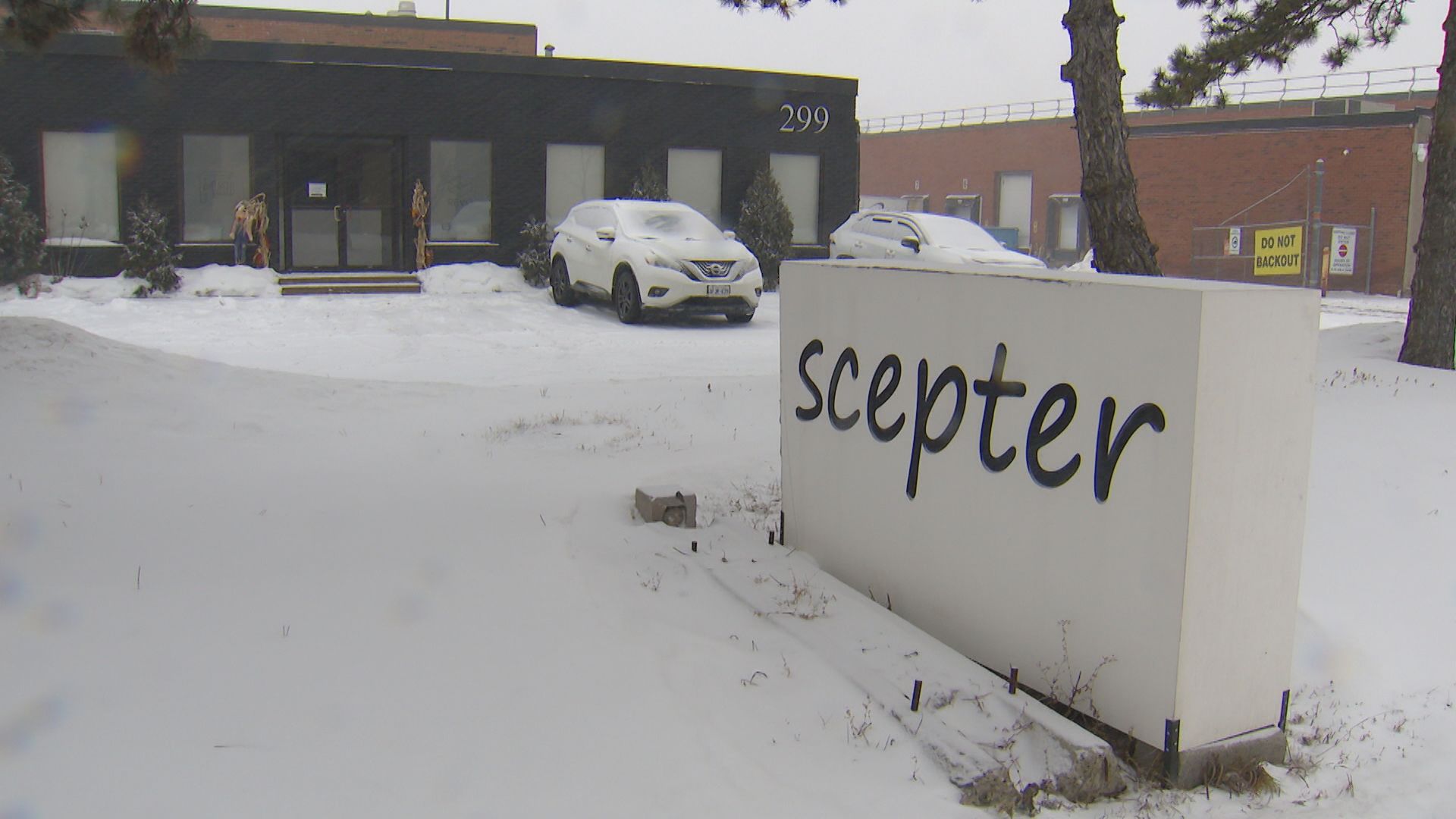 ‘We’ve had enough’: Etobicoke company workers demand answers after weeks without pay