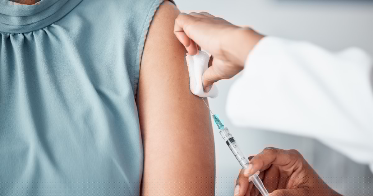 Vaccins, examens, dossiers : plongée dans la jungle des données de santé, où retrouver “toutes ses infos relève encore du parcours du combattant”