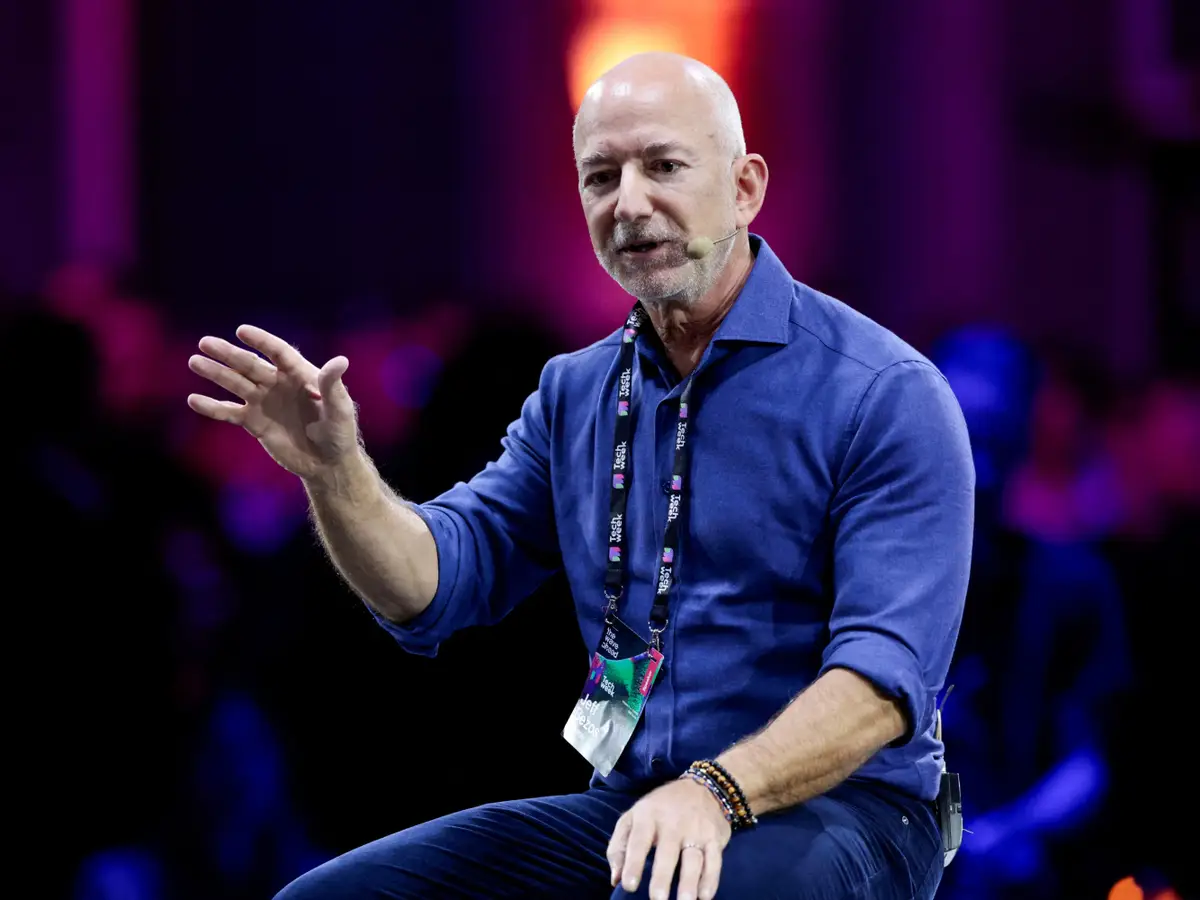 Jeff Bezos Warns of AI ‘Industrial Bubble’ While Touting Massive Future Gains