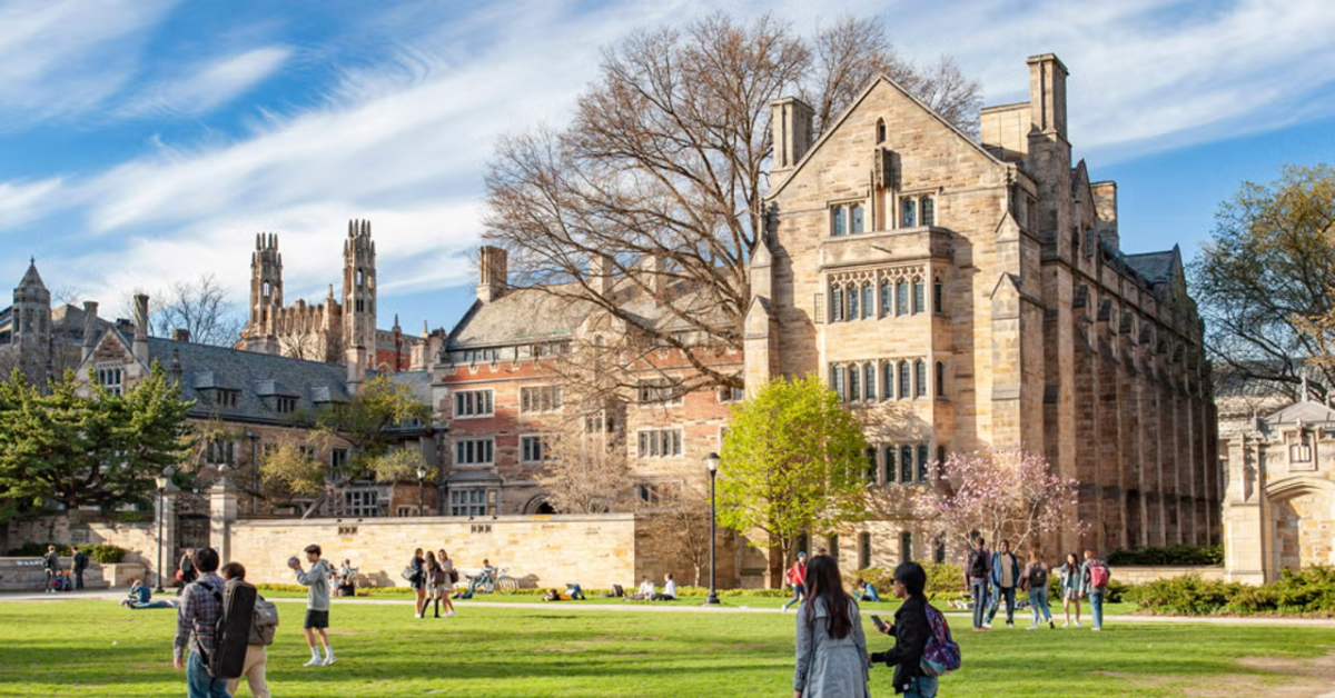 Yale announces free tuition for families earning under $200,000
