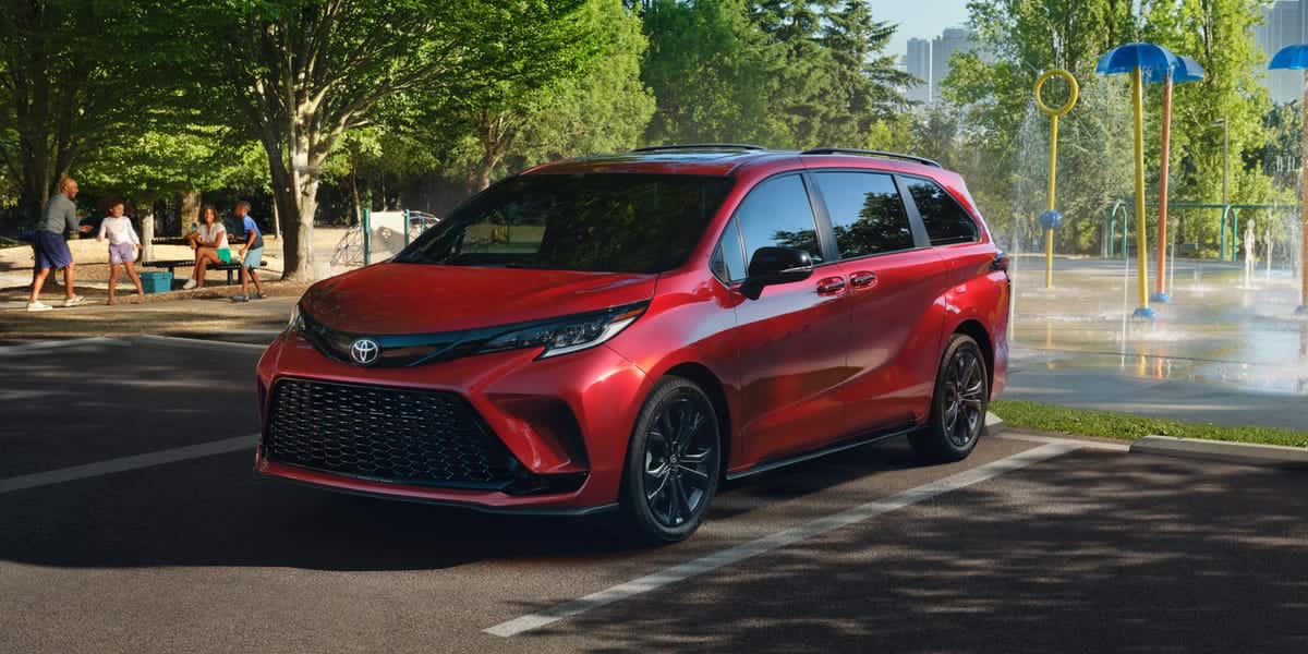 Which Toyota Sienna Trim Level Delivers The Best Value?