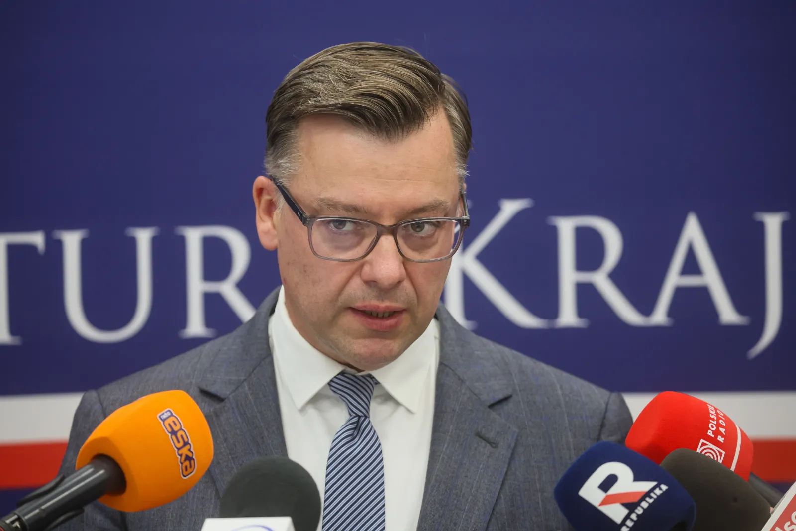 "Zdrada dyplomatyczna" przy badaniu katastrofy smoleńskiej? PK podjęła kluczową decyzję
