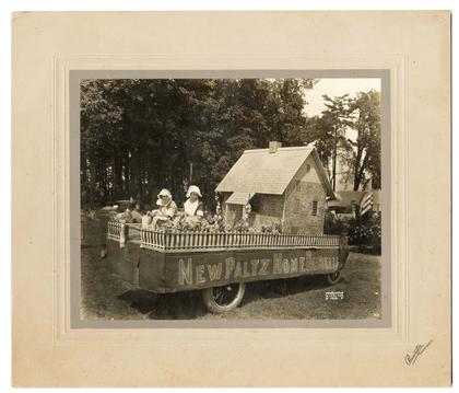 What was in the news in New Paltz 100 years ago?