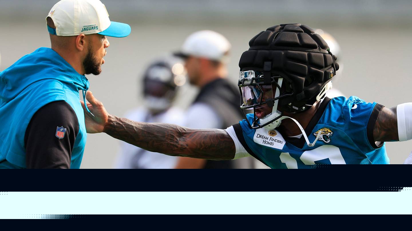 Biggest risers (and fallers) after one day of Jaguars training camp