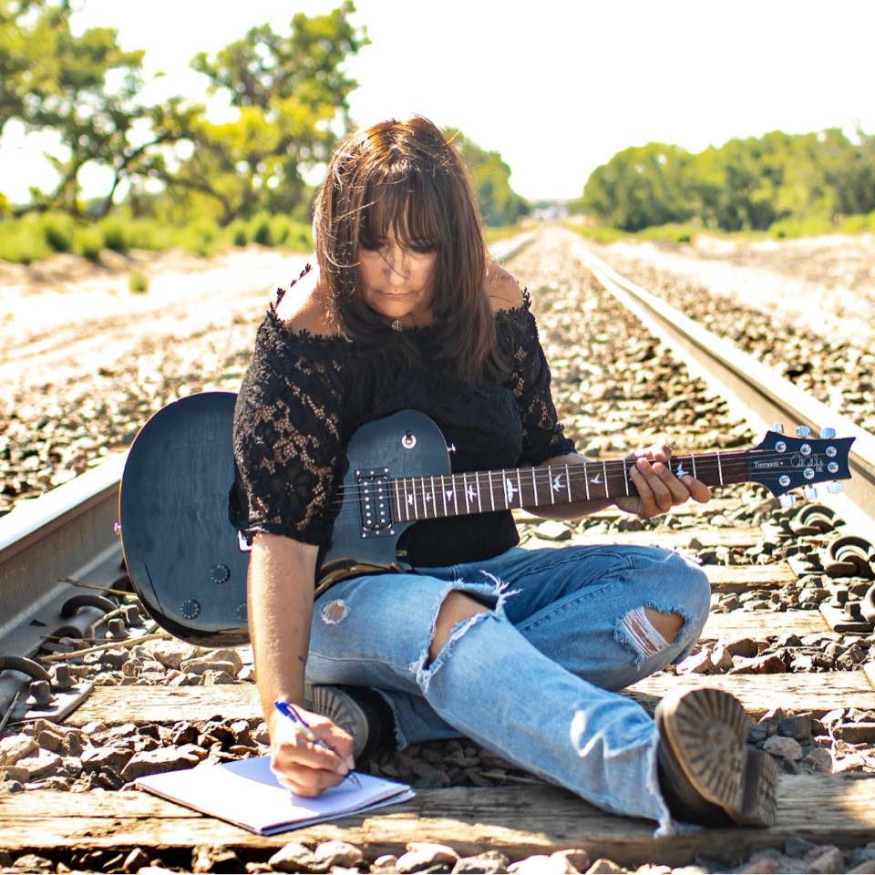 Janelle Irwin and Next Tuezday to perform at Elks Lodge Feb. 14