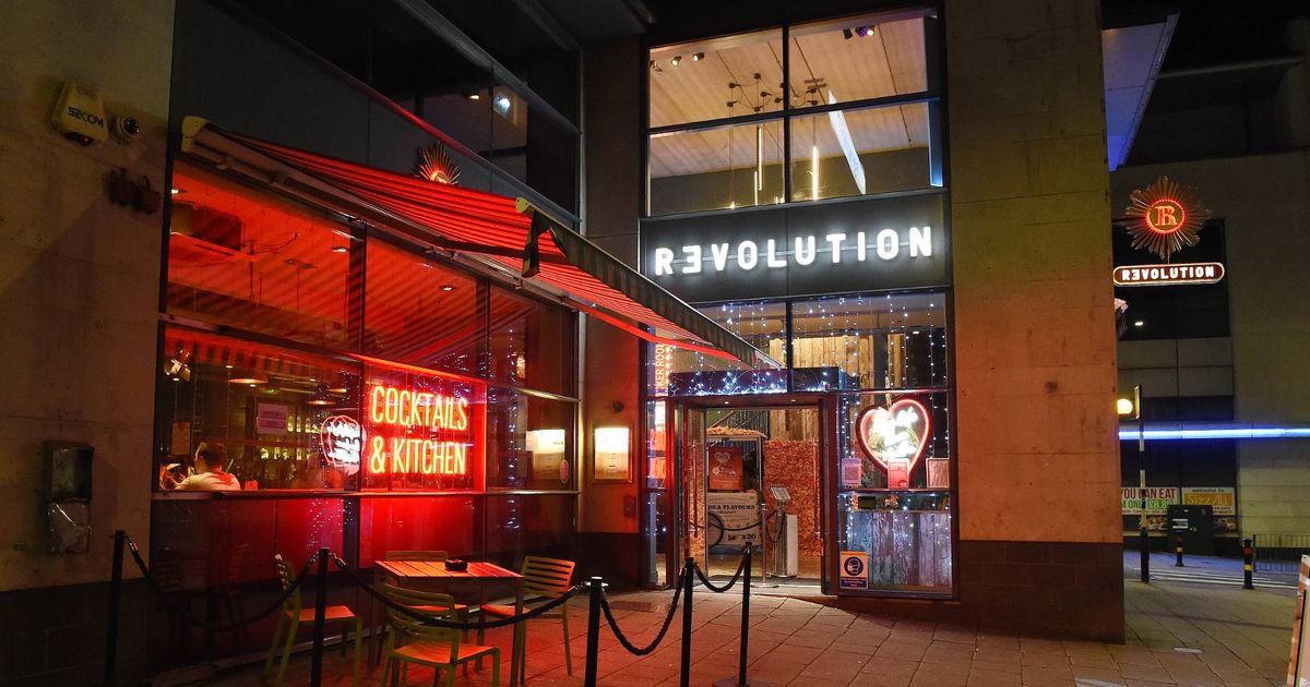 Renowned Plymouth bar shuts, revellers mourn 'savage' loss