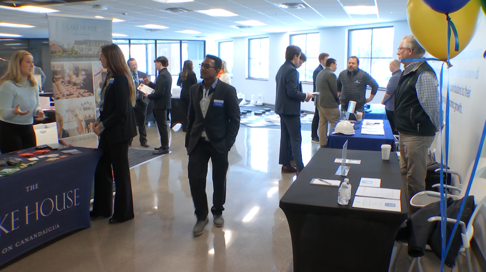 Golisano Institute students connect with dozens of local employers at fair