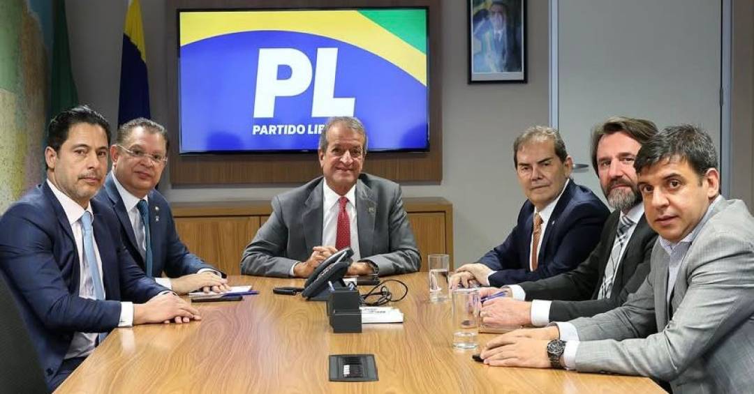 ‘Não descansaremos sem a anistia’, diz Valdemar após reunião com relator