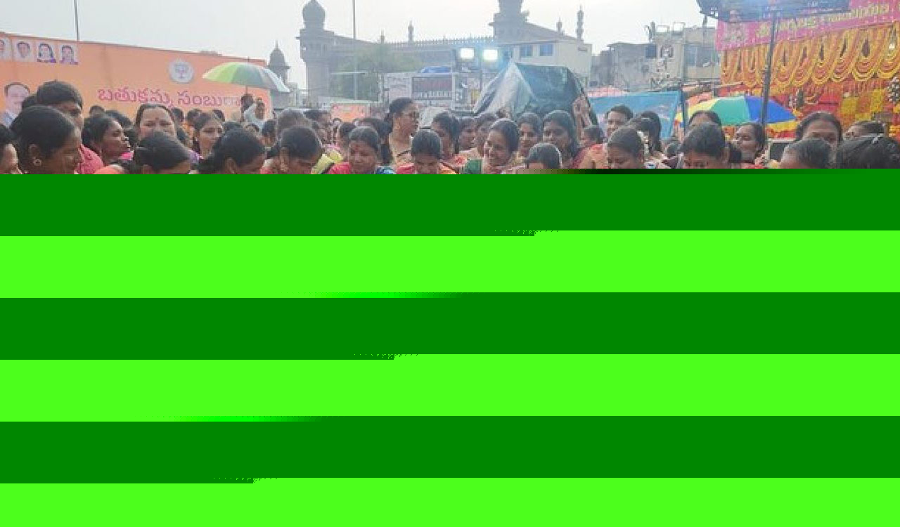 Telangana HC gives conditional nod to Bathukamma festivities at Charminar