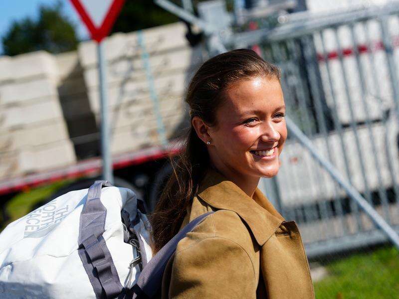Queen Mary's daughter begins Danish military service
