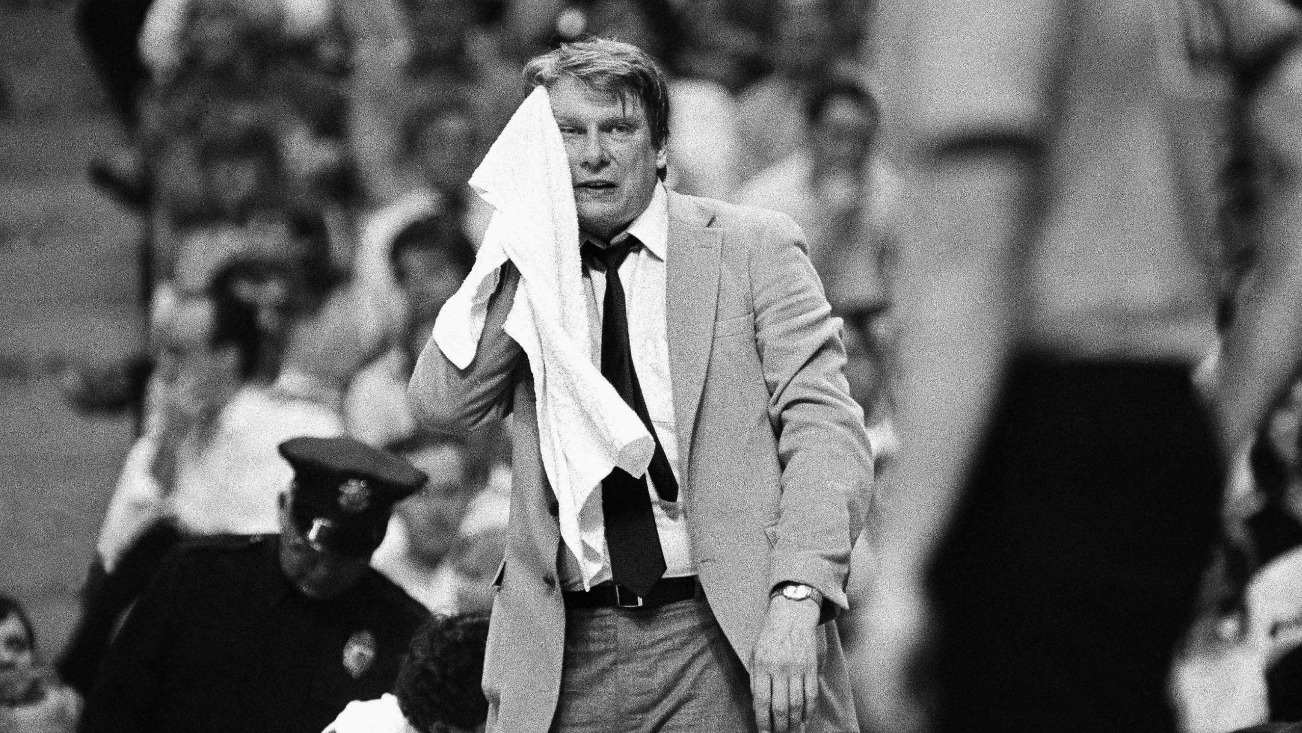 Don Nelson, legendary NBA coach and five-time champion player, dies at 86