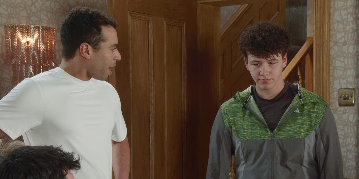 Coronation Street reveals sad news for Will as his family rally round again