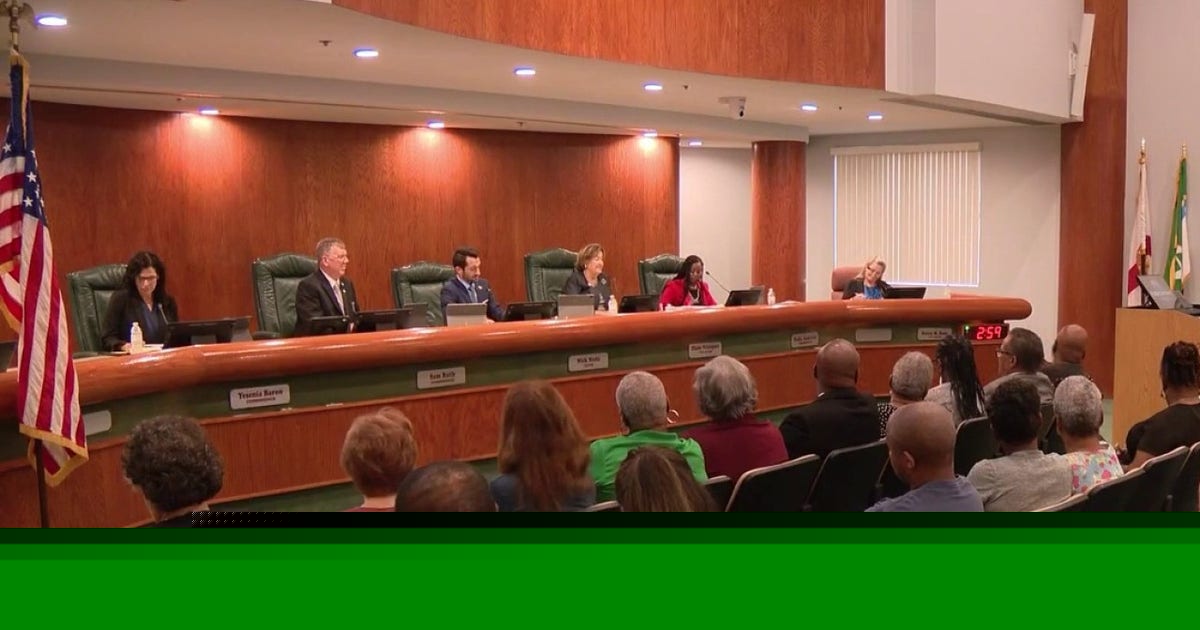Apopka City Commission approves lower property tax increase after heated budget debate