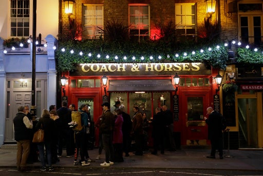 Plan to limit ‘vertical drinking’ decried by pub landlords and UK politicians