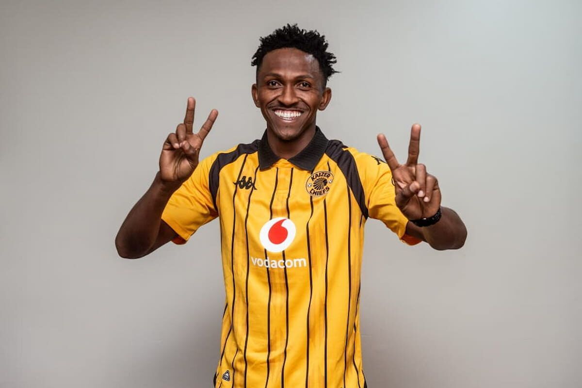 ‘Isn’t there a kid in Soweto better?’ – Khanye questions Kaizer Chiefs new signing