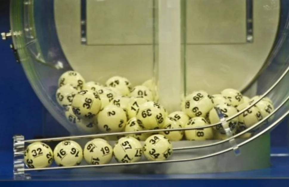 Italian garbagemen help recover lost Ksh.142M lottery ticket