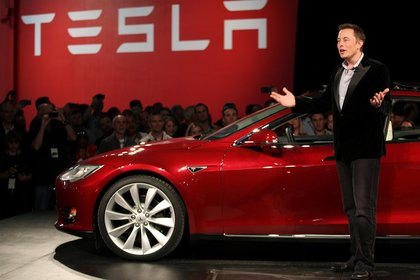 Tesla Discontinues Model S And X As Elon Musk Pivots To Robotics And AI