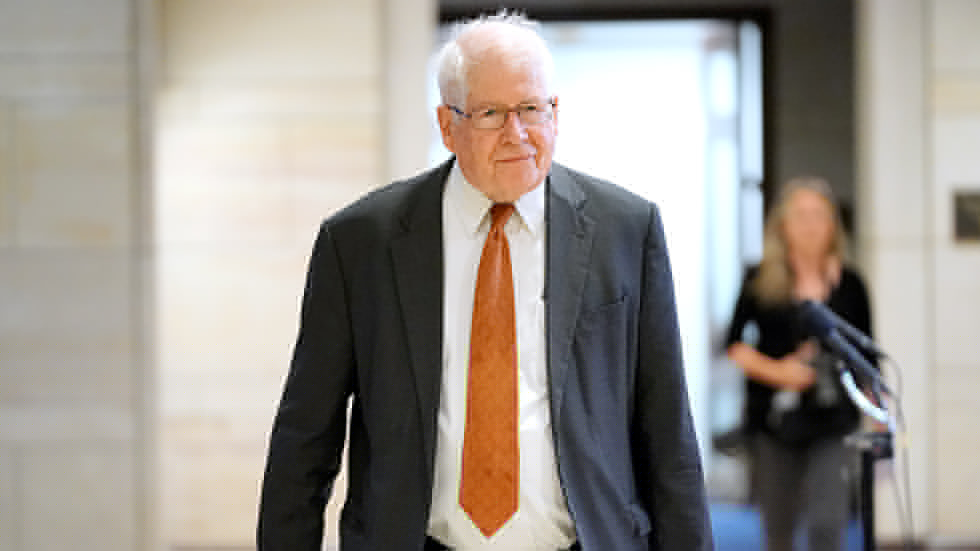 Another voice of reason retires
