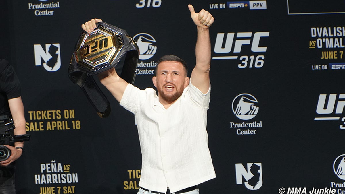 Video: 'UFC 320: Ankalaev vs Pereira 2' pre-fight press conference live stream