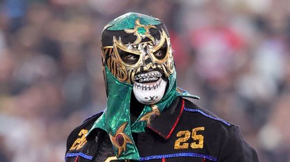 WWE's Penta To Present Ceremonial Sword To 2026 AAA Rey De Reyes Winner