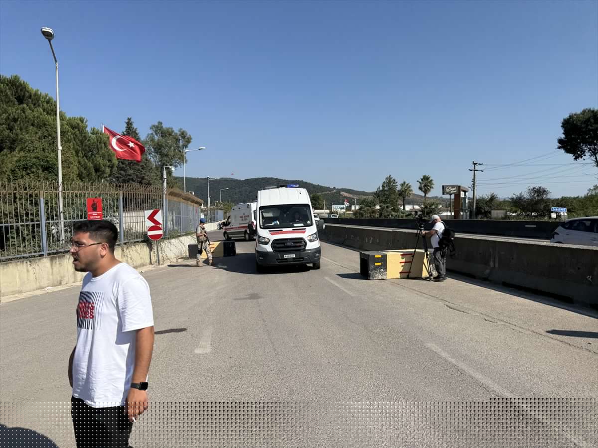 F-16 Eğitim Uçağı Yalova'da Düştü: Pilot Kurtuldu