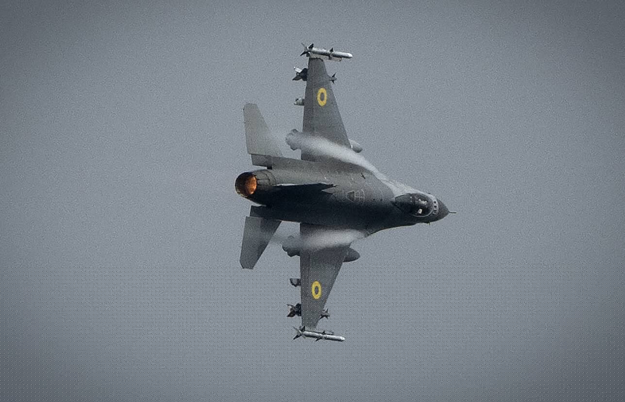 Turkija pasiuntė penkis naikintuvus F-16 NATO misijai Estijoje