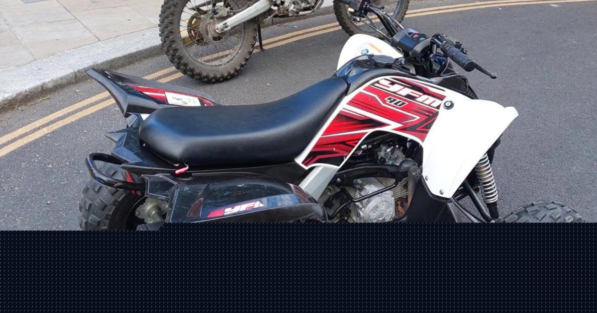 'Indiana Jones' stunt as quad rider tries to flee police near Bradford Crown Court
