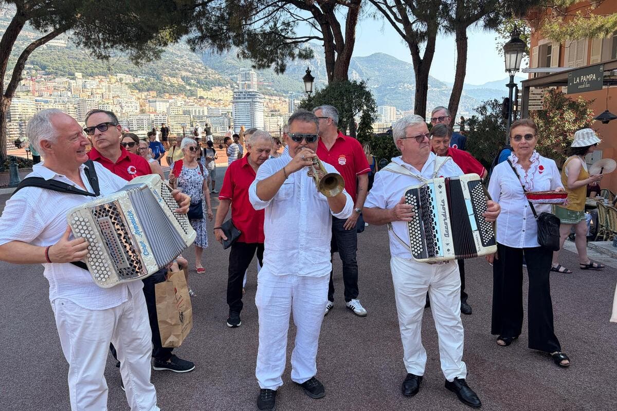 « Une belle façon de leur faire découvrir nos traditions » : Monaco a célébré la Saint-Roman, l’un de ses saints patrons