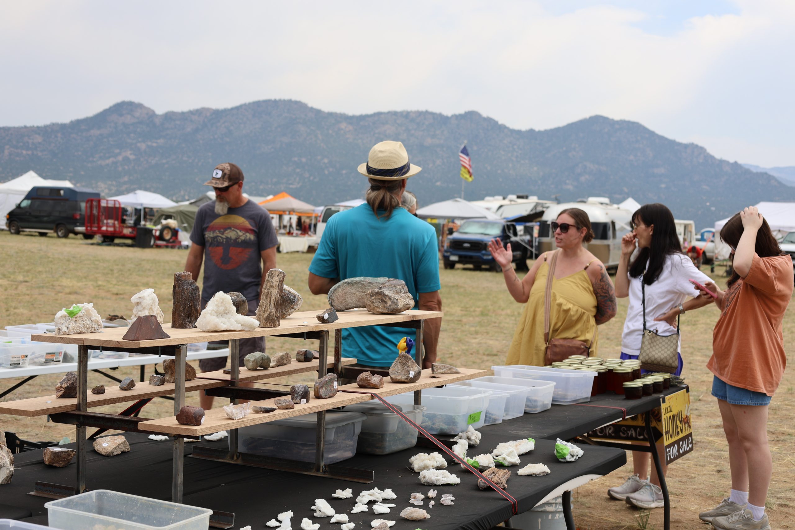 The BV Contin-Tail Gem, Mineral, and Fossil Show Ends on Sunday