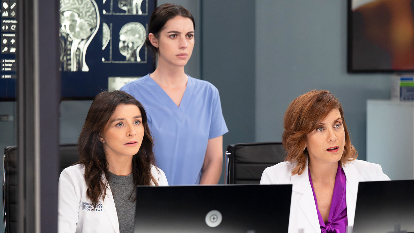 Addison Returns To Grey's Anatomy To Save A Life — And Drop A Tragic Bombshell On Amelia