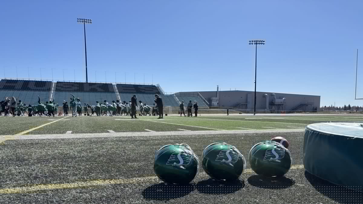 Riders Bolster Canadian Receiver Depth by Signing Janusas