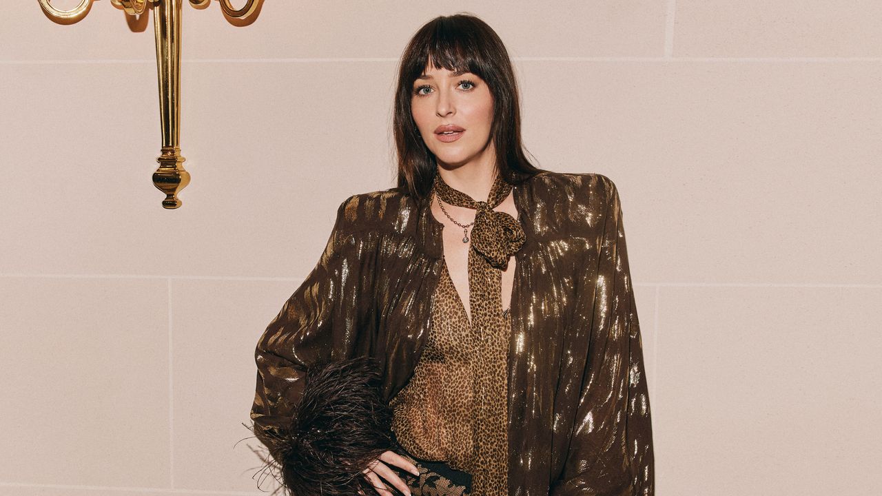 Dakota Johnson on the Fashion Trend She’s Backing for 2026—and the One She’s Already Left Behind