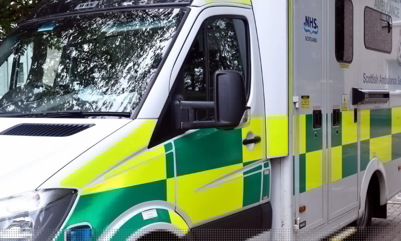Seven people hospitalised after crash west of Fort William