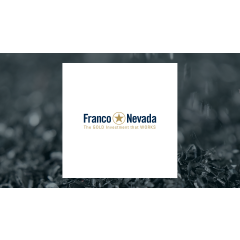 Franco-Nevada (TSE:FNV) Share Price Passes Above 200-Day Moving Average  on Analyst Downgrade